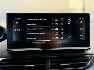 PEUGEOT 3008 1.5 BlueHDI 130 EAT8 GT