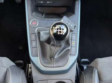 SEAT ARONA TSI 115 Xpérience