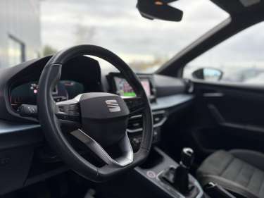 SEAT ARONA TSI 115 Xpérience