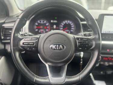 KIA STONIC 1.0 T-GDI MHEV 100 Launch Edition