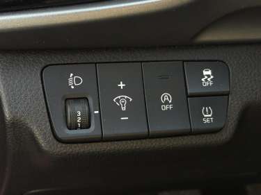 KIA STONIC 1.0 T-GDI MHEV 100 Launch Edition