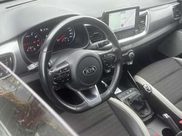 KIA STONIC 1.0 T-GDI MHEV 100 Launch Edition