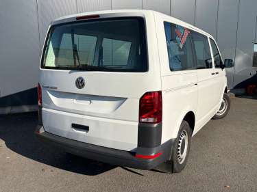 VW TRANSPORTER T6 MINIBUS L1 - 2.0 TDI 110