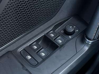 CUPRA FORMENTOR NV 1.5 e-TSI 150 DSG7 V