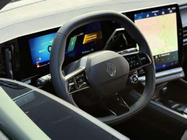 RENAULT ESPACE VI E-Tech Full Hybrid 200 Techno 7PL