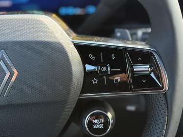 RENAULT ESPACE VI E-Tech Full Hybrid 200 Techno 7PL