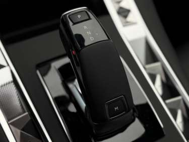 DS DS7 1.5 BlueHDI 130 EAT8 Etoile