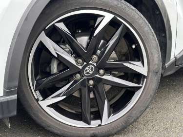 TOYOTA C-HR 2.0 Hybrid 184 e-CVT GR Sport