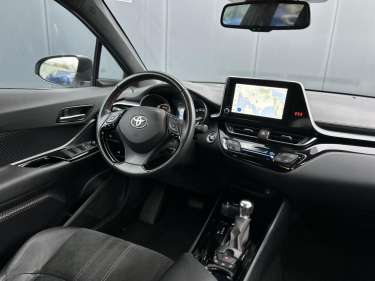 TOYOTA C-HR 2.0 Hybrid 184 e-CVT GR Sport