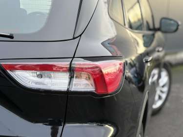 FORD KUGA III 1.5 Ecoboost 150 Cool & Connect