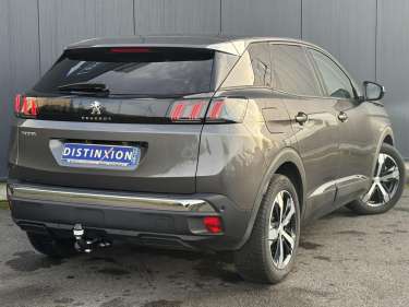 PEUGEOT 3008 1.5 BlueHDI 130 EAT8 Allure Pack