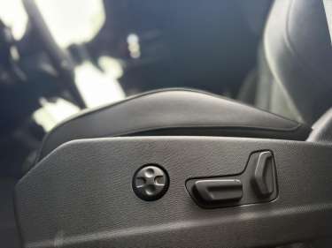 DS DS7 1.5 BlueHDI 130 EAT8 Edition France