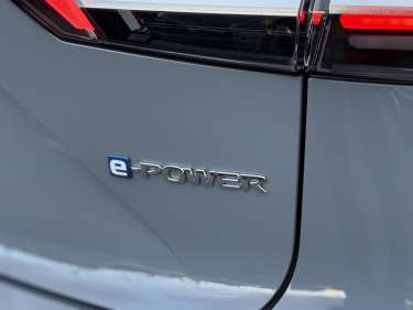 NISSAN QASHQAI III NV 1.5 e-Power 205 N-Connecta