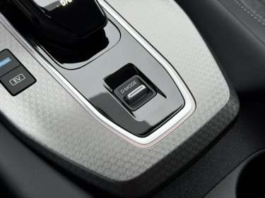 NISSAN QASHQAI III NV 1.5 e-Power 205 N-Connecta