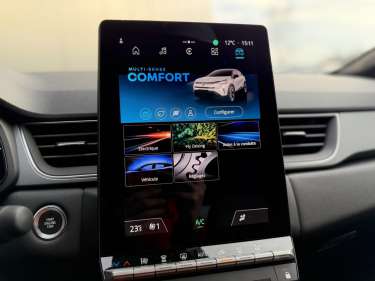 RENAULT CAPTUR E-Tech Full Hybrid 145 Techno