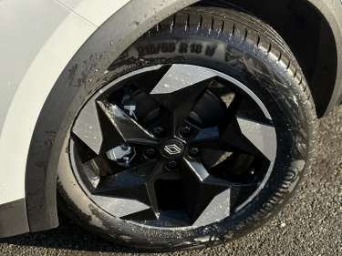 RENAULT CAPTUR E-Tech Full Hybrid 145 Techno