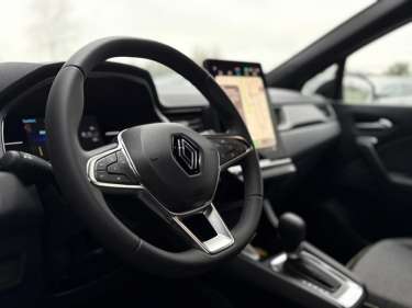 RENAULT CAPTUR E-Tech Full Hybrid 145 Techno