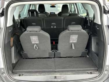 PEUGEOT 5008 1.5 BlueHDI 130 Active