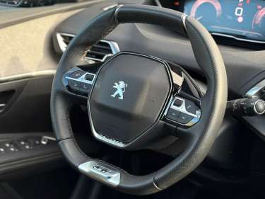 PEUGEOT 3008 1.5 BlueHDI 130 EAT8 GT