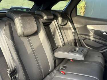 PEUGEOT 3008 1.5 BlueHDI 130 EAT8 GT