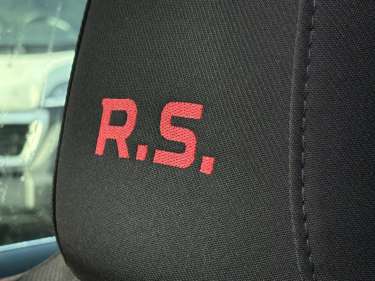 RENAULT MEGANE IV RS TCE 300 EDC Trophy