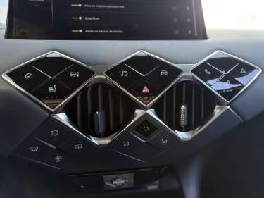 DS DS3 1.5 BlueHDI 130 EAT8 Opéra