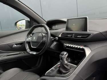 PEUGEOT 5008 1.5 BlueHDI 130 GT Line