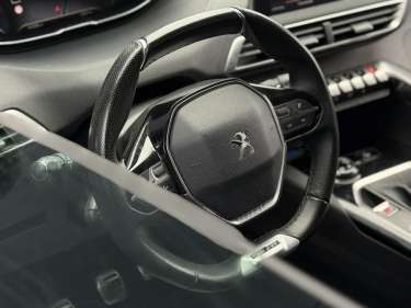 PEUGEOT 5008 1.5 BlueHDI 130 GT Line