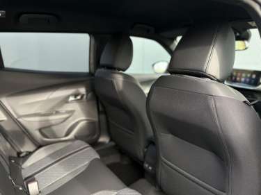 PEUGEOT 2008 Hybrid 145 e-DSC6 Allure