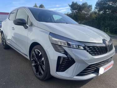 RENAULT CLIO V TCE 90 X-Tronic Techno