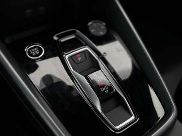 AUDI A3 BERLINE 30 TFSI 116 S-tronic Advanced Edition