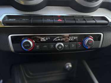 AUDI Q2 30 TDI 116 S-Line