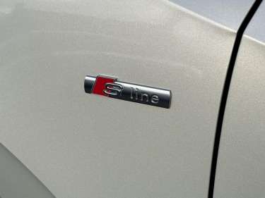 AUDI Q2 35 TDI 150 S-Tronic S-Line