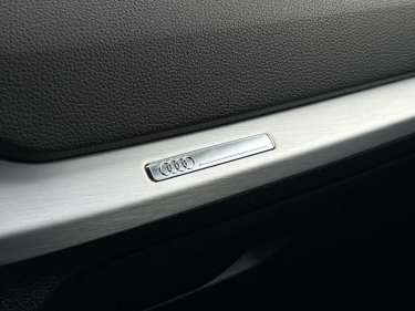 AUDI Q2 35 TDI 150 S-Tronic S-Line