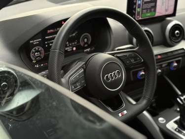 AUDI Q2 35 TDI 150 S-Tronic S-Line