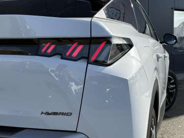 PEUGEOT 3008 NV Hybrid 145 e-DSC6 Allure