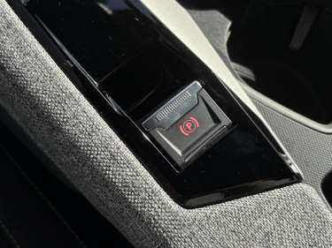 PEUGEOT 3008 NV Hybrid 145 e-DSC6 GT