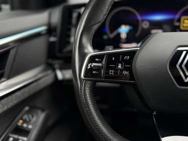 RENAULT ESPACE VI E-Tech Full Hybrid 200 Techno 7PL