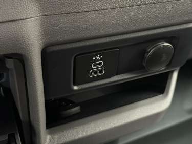 VW TRANSPORTER T7 PROCAB L1H1 2.0 TDI 170 BVA8 Business