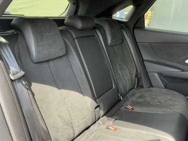 DS DS7 CROSSBACK 2.0 BlueHDI 180 EAT8 Performance Line