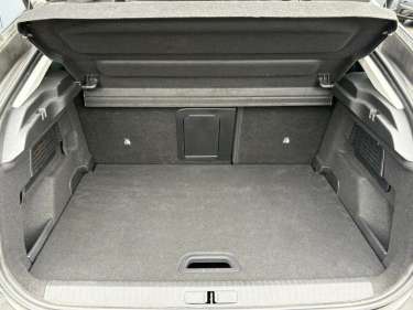 CITROEN C4 1.5 BlueHDI 130 EAT8 Shine