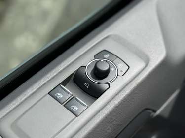 VW TRANSPORTER T7 PROCAB L1H1 2.0 TDI 170 BVA8 Business