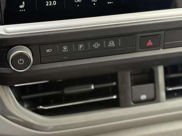 VW TRANSPORTER T7 PROCAB L1H1 2.0 TDI 170 BVA8 Business