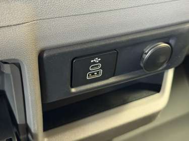 VW TRANSPORTER T7 PROCAB L2H1 2.0 TDI 170 BVA8 Business