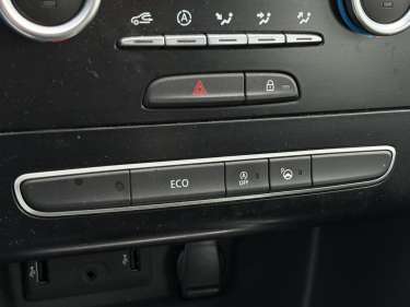 RENAULT MEGANE IV 1.2 TCE 100 Intens