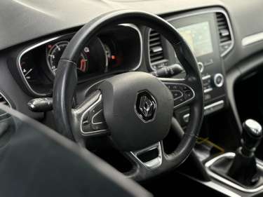 RENAULT MEGANE IV 1.2 TCE 100 Intens