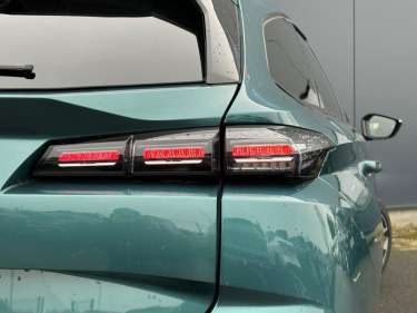 PEUGEOT 308 SW Hybrid 145 e-DSC6 Allure