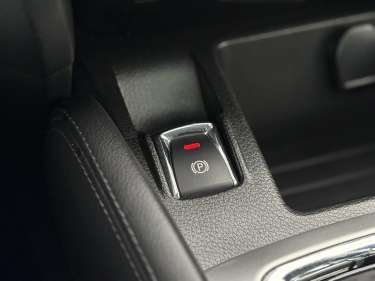 NISSAN QASHQAI 1.6 DCI 130 X-Tronic Tekna