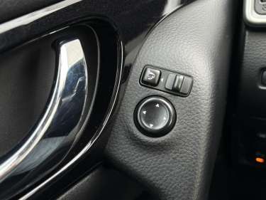 NISSAN QASHQAI 1.6 DCI 130 X-Tronic Tekna