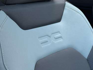 DACIA BIGSTER 1.8 Hybrid 155 BVA Extrême